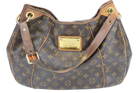 louis vuitton paris shoulder bag|louis vuitton shoulder bag vintage.